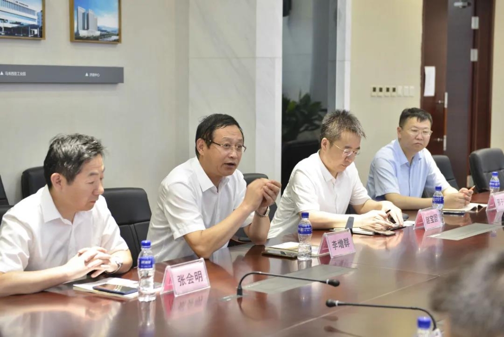 尊龙凯时集团与重塑集团签署战略相助协议